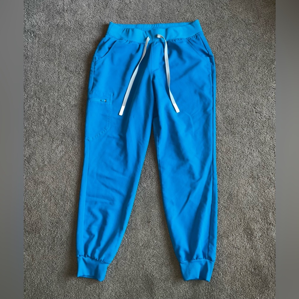 FIGS Women’s size Medium Turquoise Blue Scrub Pants